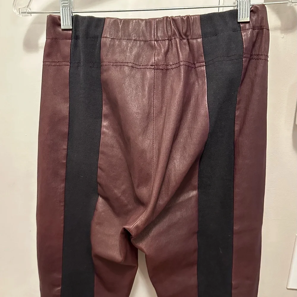 Joseph Burgundy Lambskin Leather Leggings w. Back Black Knit Panels S
